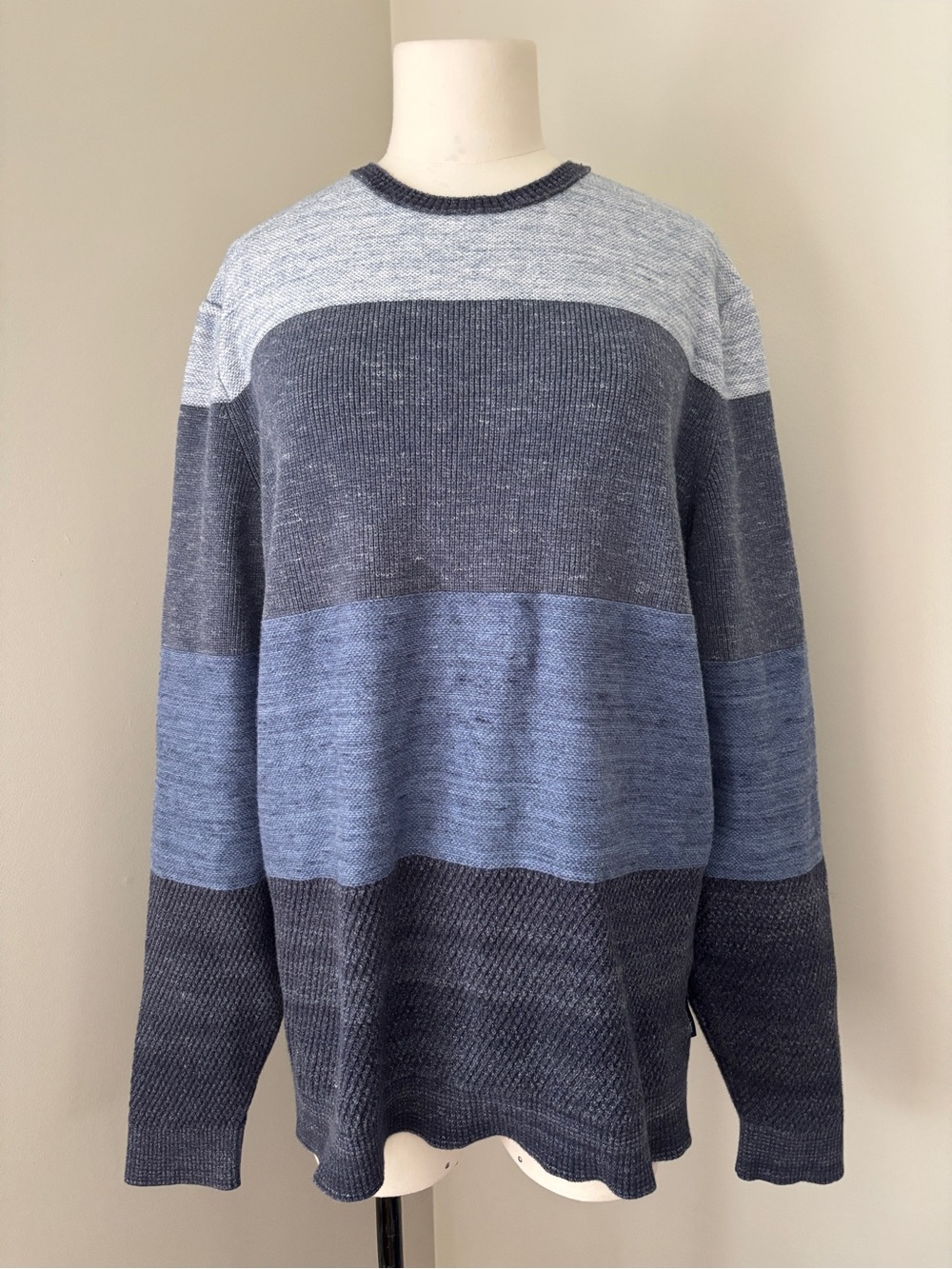 Calvin Klein Jeans Striped Crewneck Sweater in Blue and Grey SzL